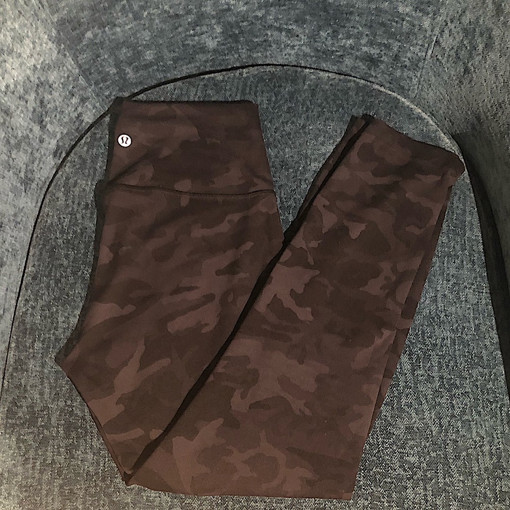 Wunder Train High-Rise Crop 23”